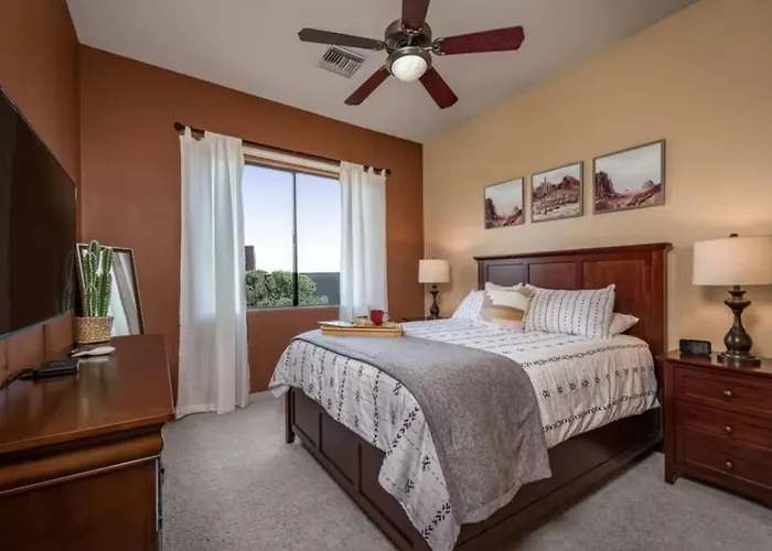 Holiday home Desert Calm - North Four Bedroom Pool And Scottsdale